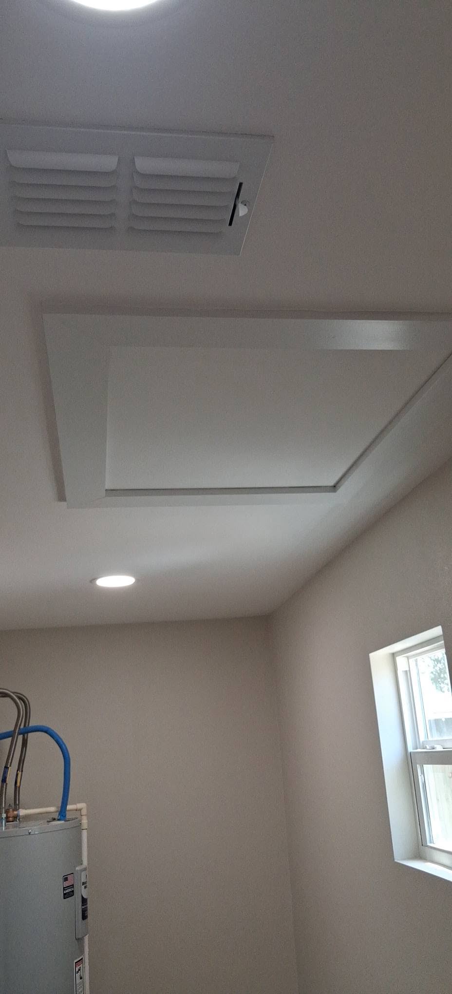 Custom home interior detail by Comfort Homes RGV
